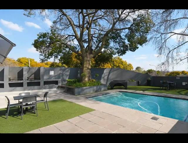 1 BEDROOM APARTMENT FOR SALE IN ROSEBANK